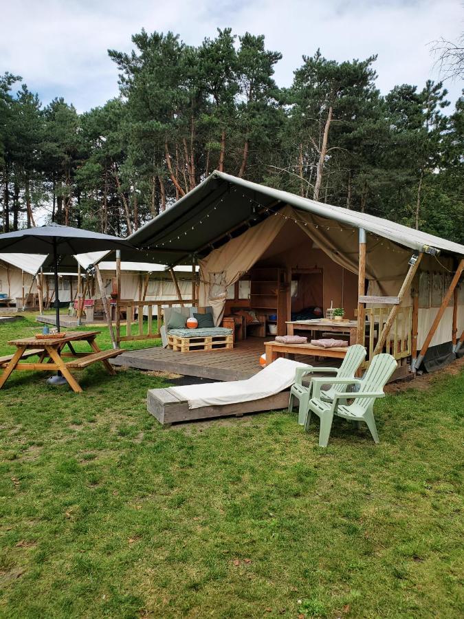 Vakantiepark De Bergen Wanroij - Safaritent 外观 照片